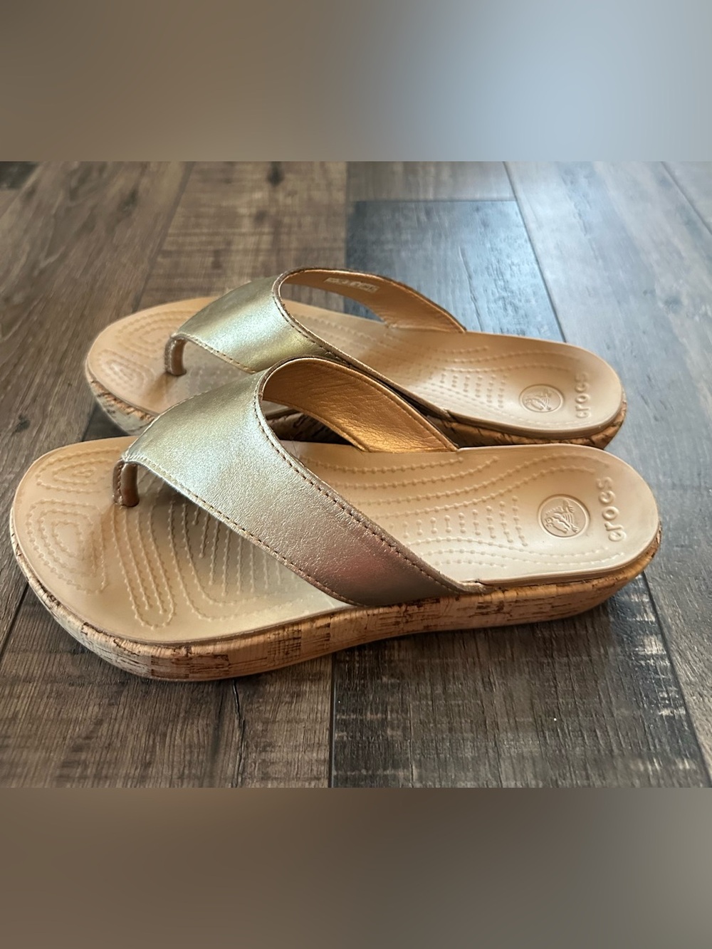Crocs A-Leigh Womens Size 7 Cork Wedge Gold Flip Flops Thong Sandals